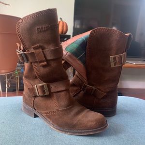 Super Dry Leather Boots